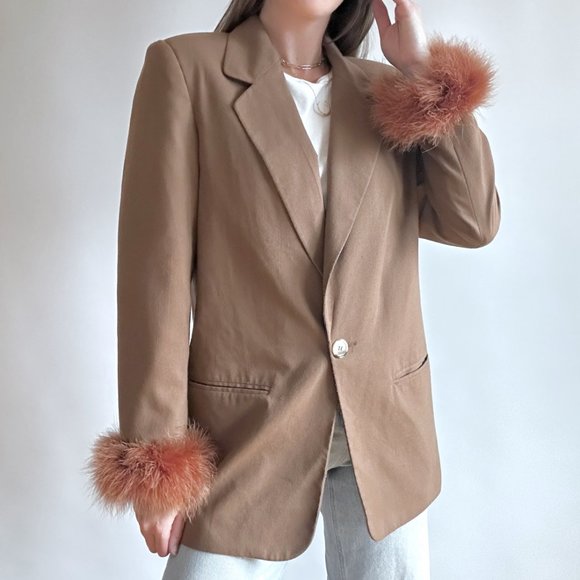 Reworked Brown Feather Blazer - Picture 5 of 6